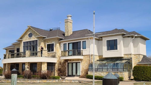 Harsens Island home before custom exterior painting
